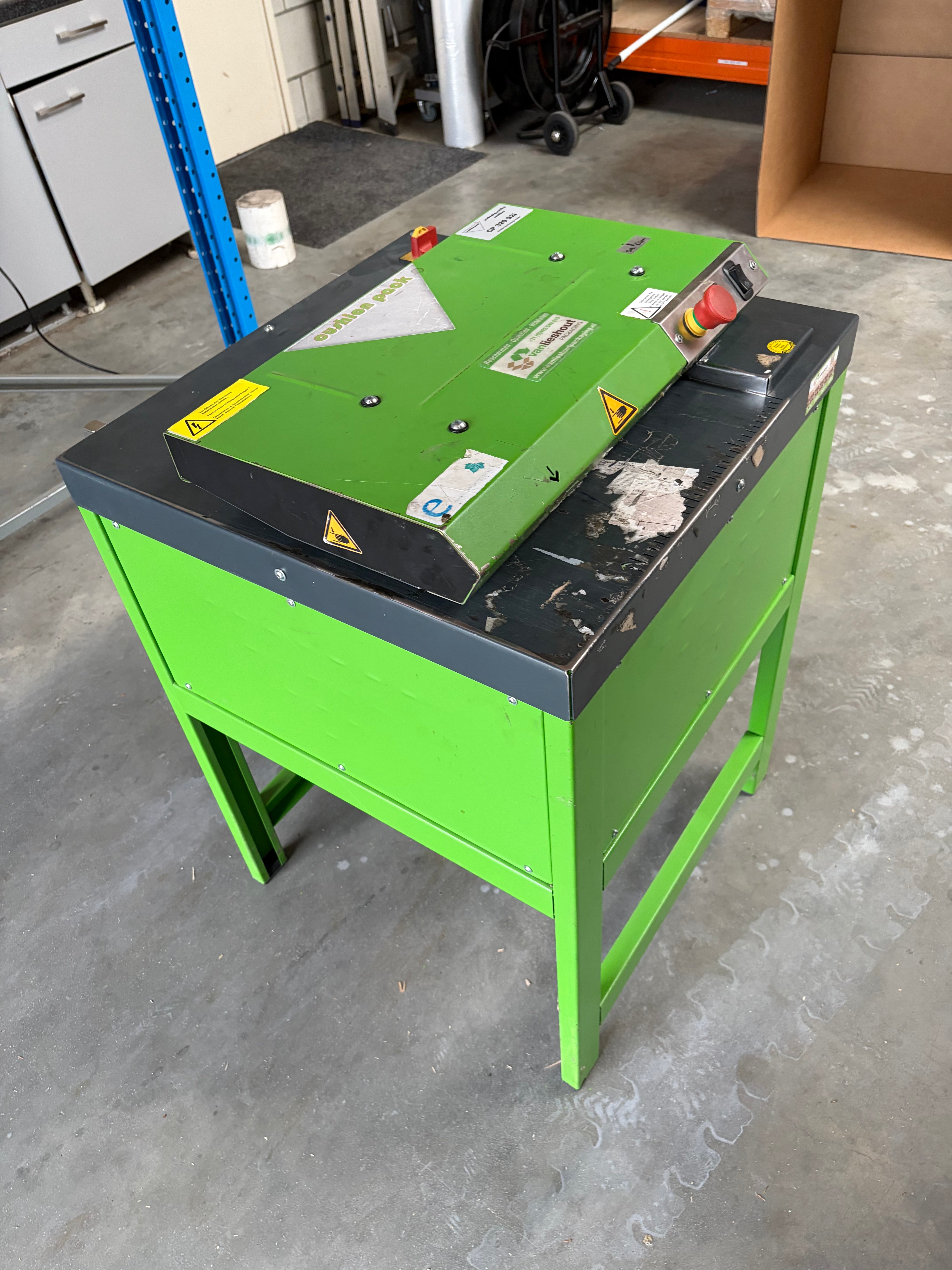 Kartonshredder CP 320 (gebruikt)