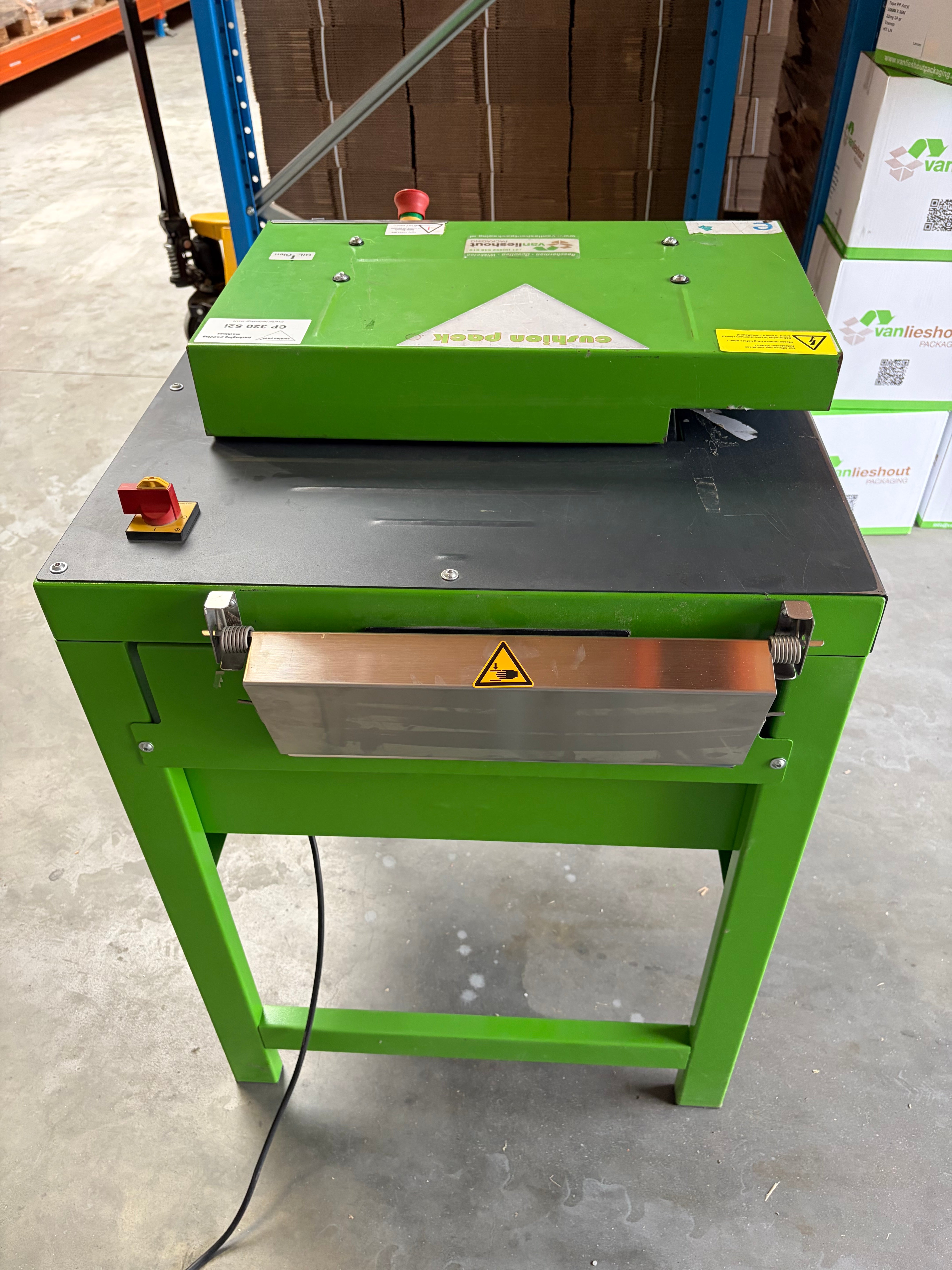 Kartonshredder CP 320 (gebruikt)