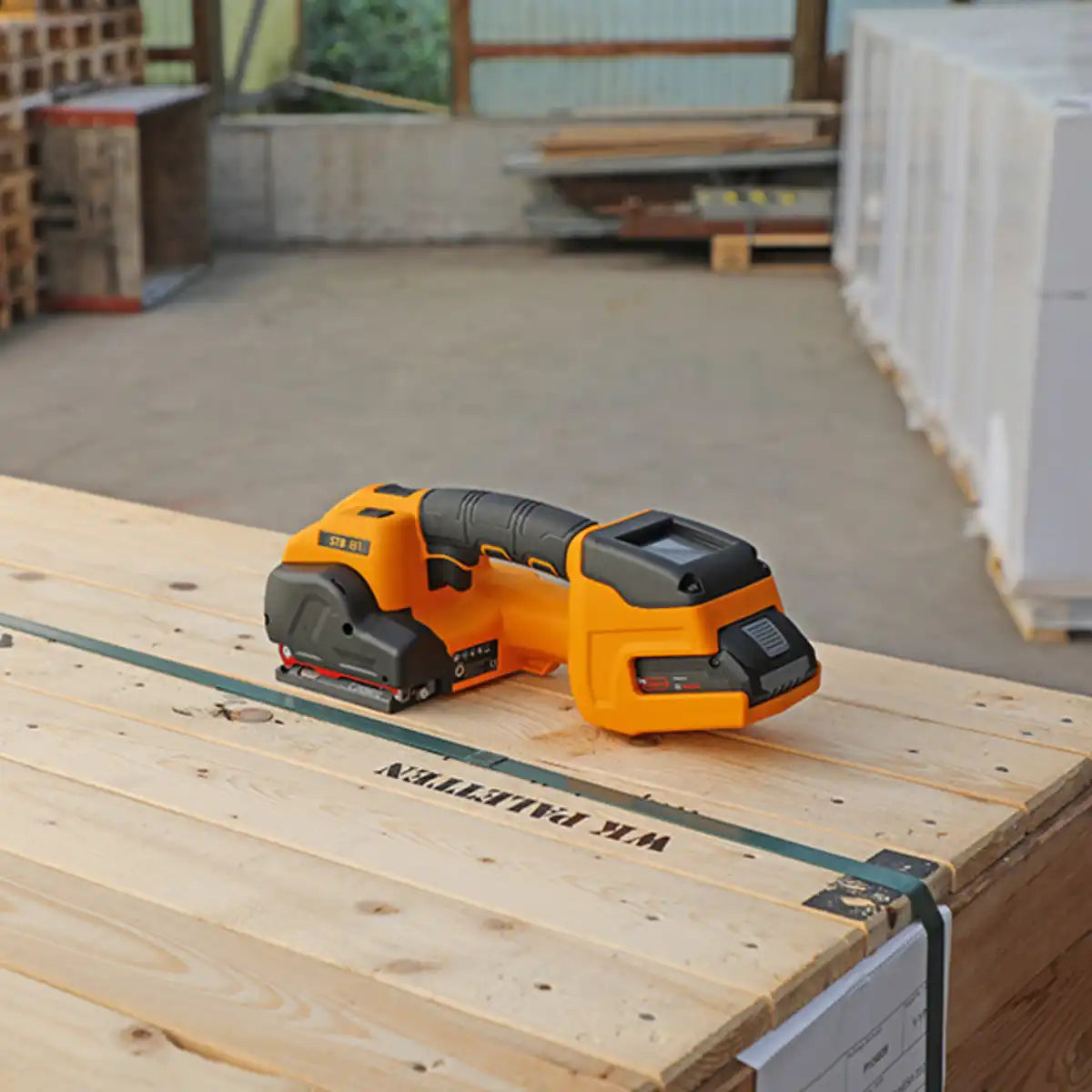 STB 81 omsnoeringsmachine 9mm + accu